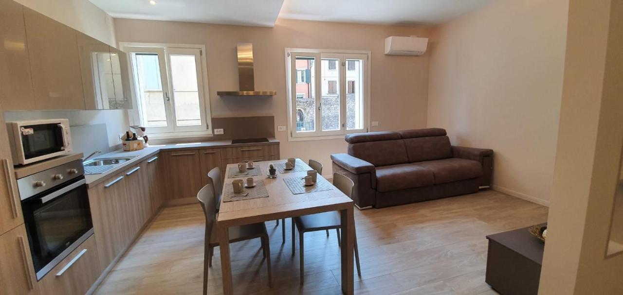 Apartament La Casa Di Anna Gargnano Zewnętrze zdjęcie